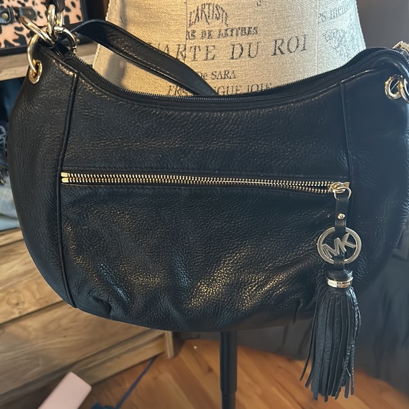 Black Leather Michael Kors Shoulder Hobo Bag - Picture 3 of 7